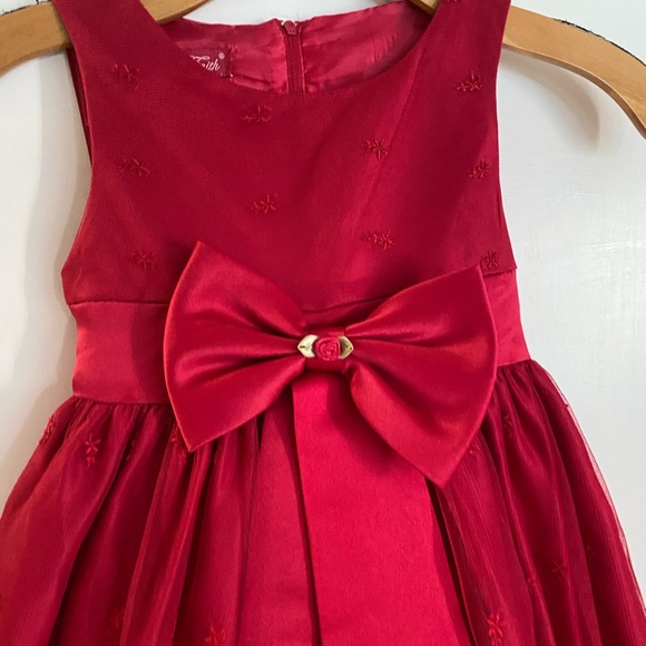 Princess faith Christmas dress embroidered size 5 - Picture 2 of 4